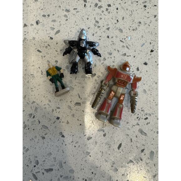 Lot 90s Mini Figures Small Soldiers Aladdin Pocahontas Power Rangers Zeo Zord - Picture 9 of 16
